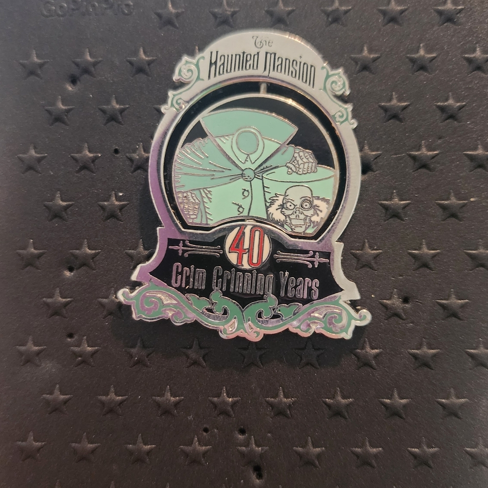 The Haunted Mansion 40 Grim Grinning Years Enamel Pin, O-Pin House Series, LE